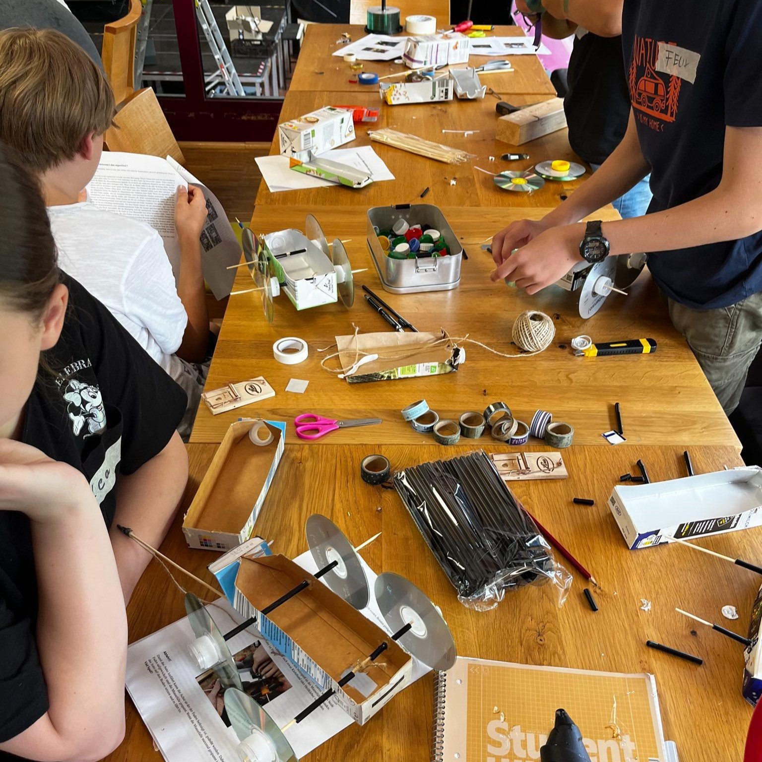 Mausefallen autos werden Gebaut